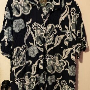 Pineapple Connection Hawaiian Floral Navy Blue Men's button up Shirt size XL